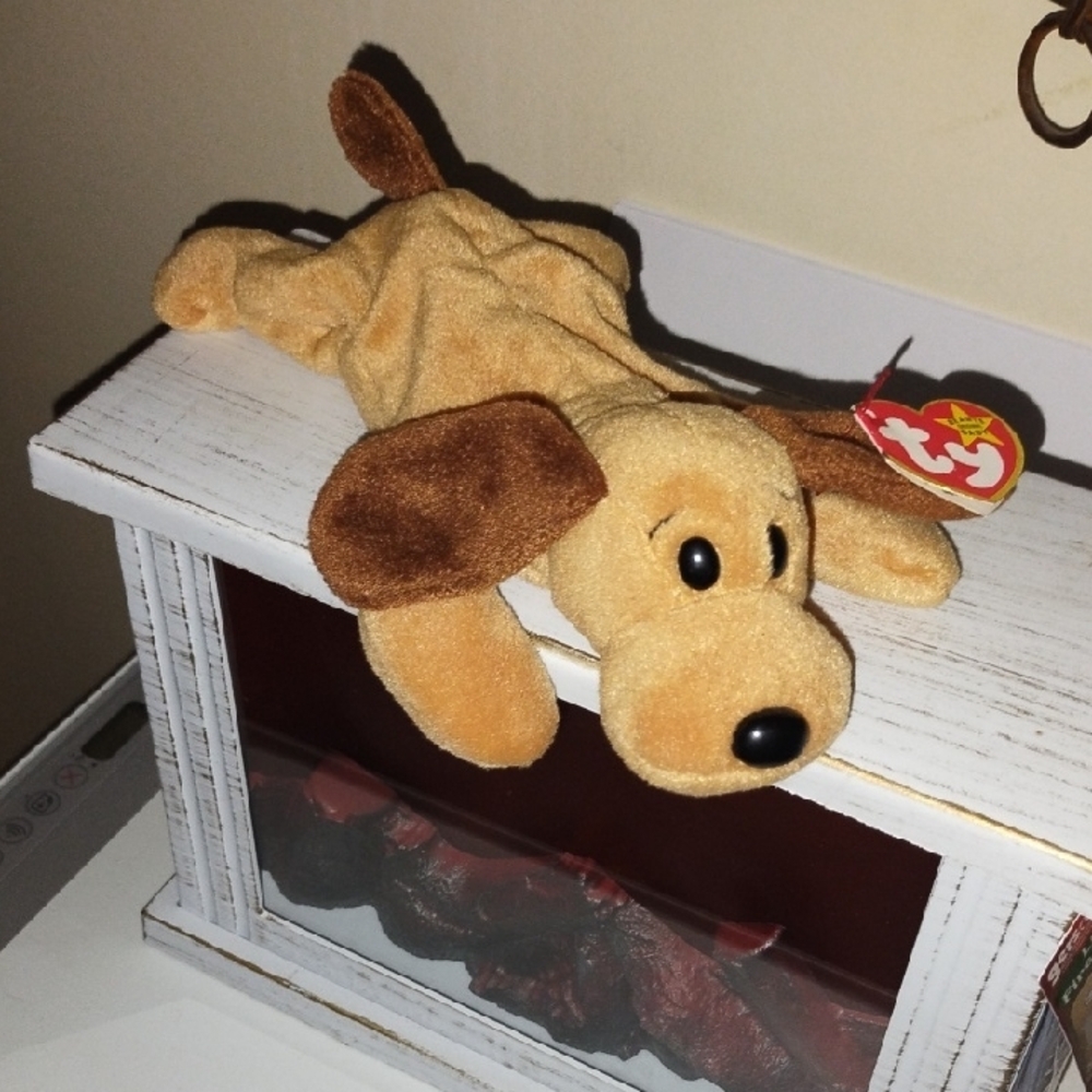 TY Beanie Baby Bones The Dog. Rare And Retired! 1993 With P.V.C. Pellets.
